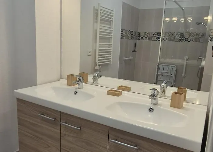 2 Bedrooms - L'oree Du Golfe *